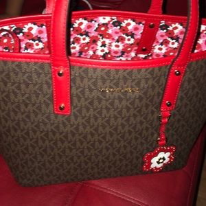 Micheal kors handbag